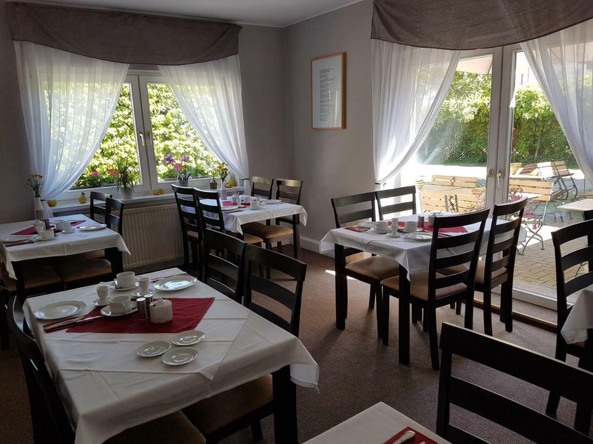 Pension Zum Birnbaum Brandenburg  Esterno foto