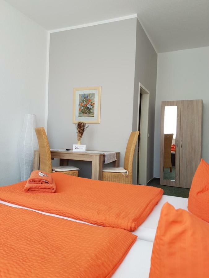 Pension Zum Birnbaum Brandenburg  Esterno foto