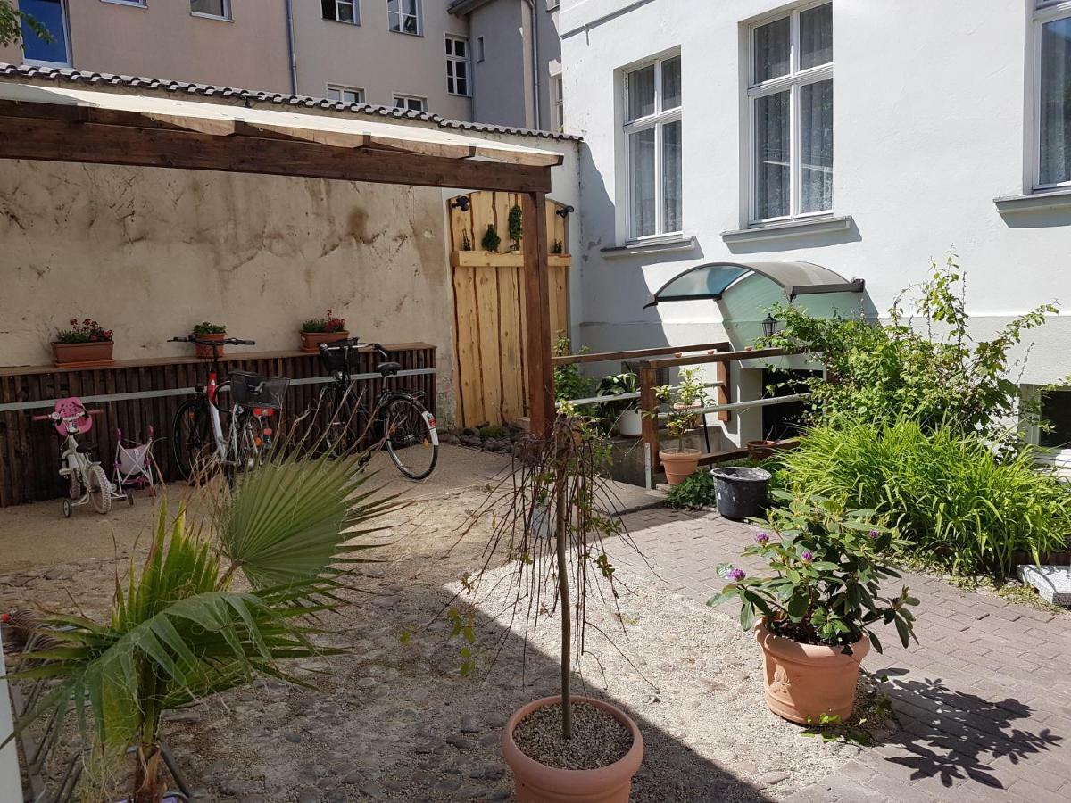 Pension Zum Birnbaum Brandenburg  Esterno foto